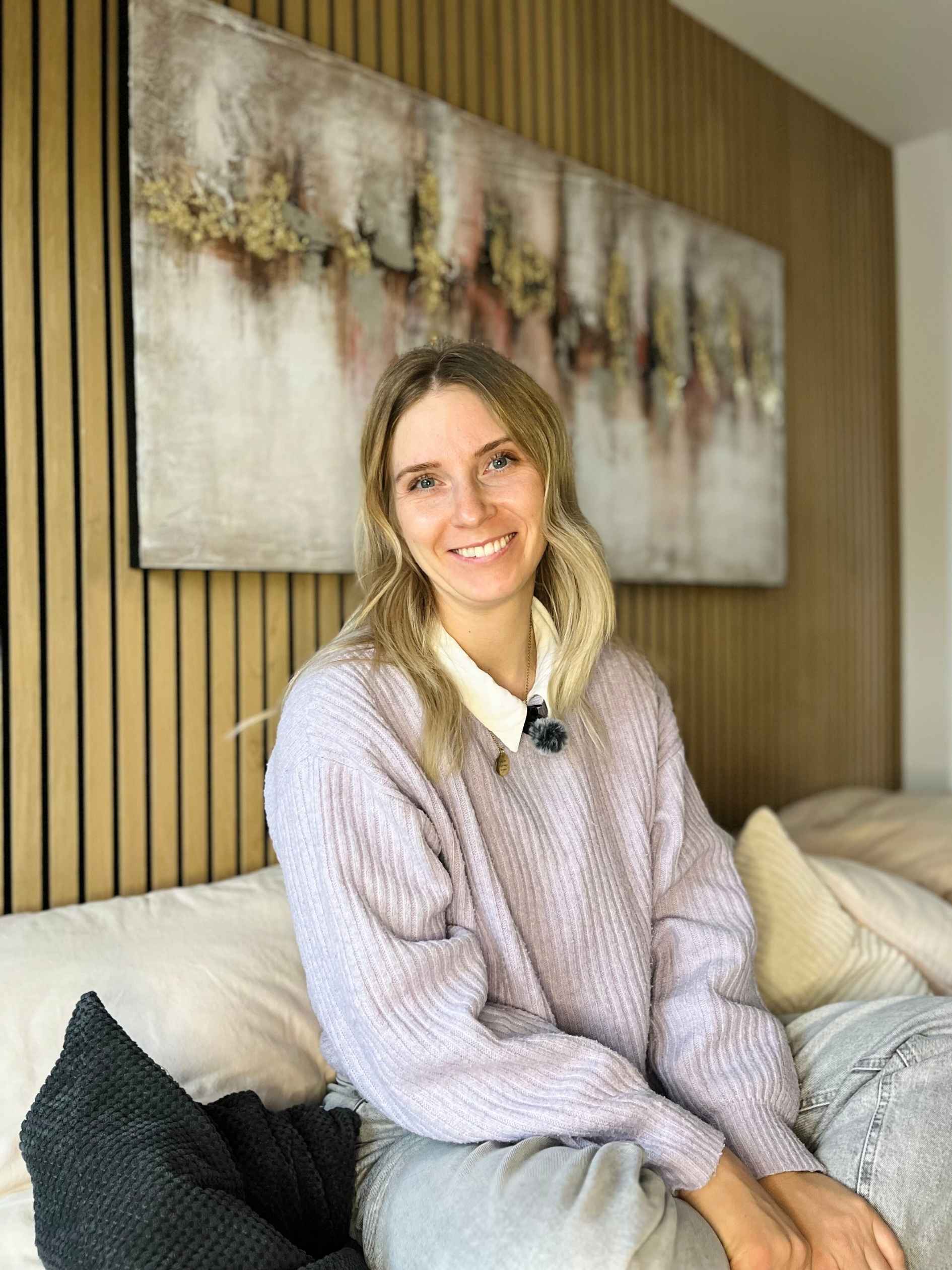 Anja Gerber, Autorin